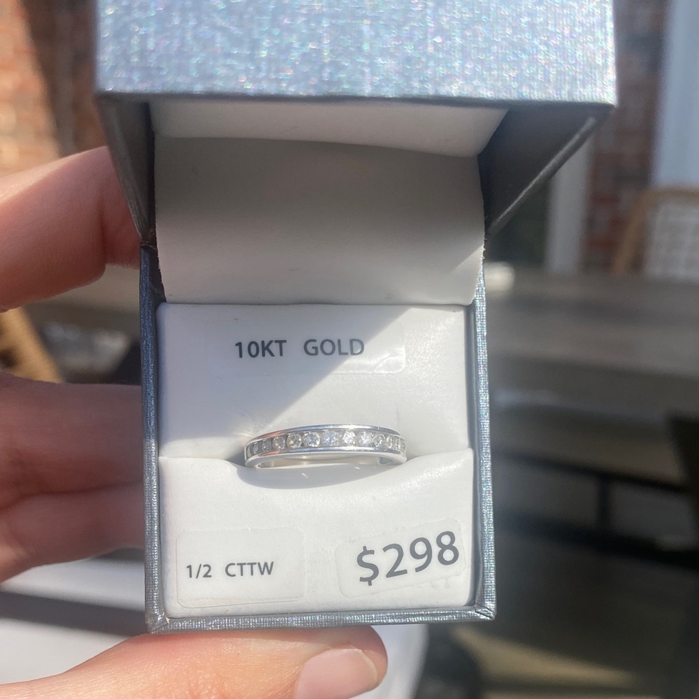 Forever Bride 10 KT white gold 1/2 CTTW diamond Channel Set diamond Ring 💍